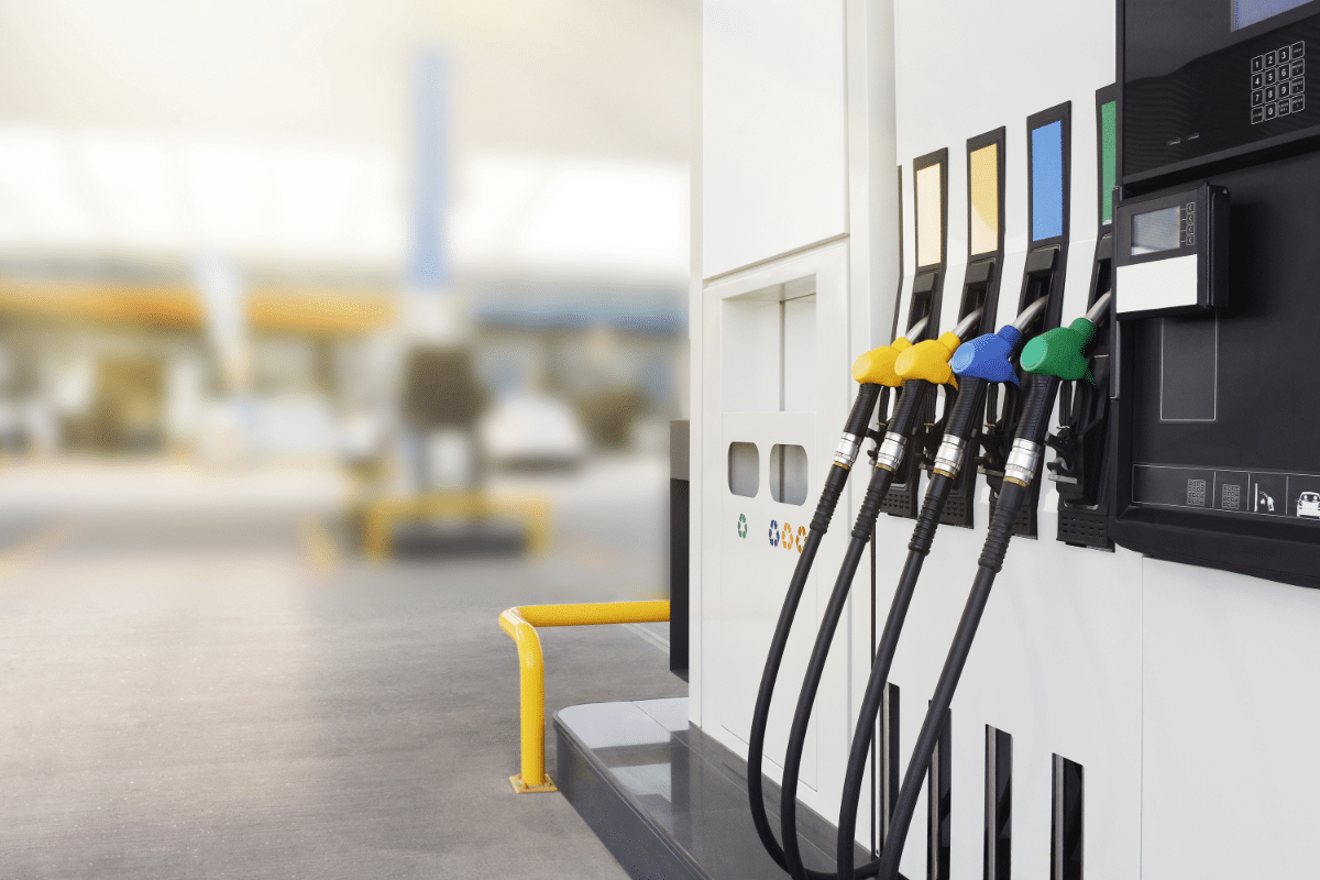 Como ficará o preço da gasolina em 2024 após a alta do ICMS?