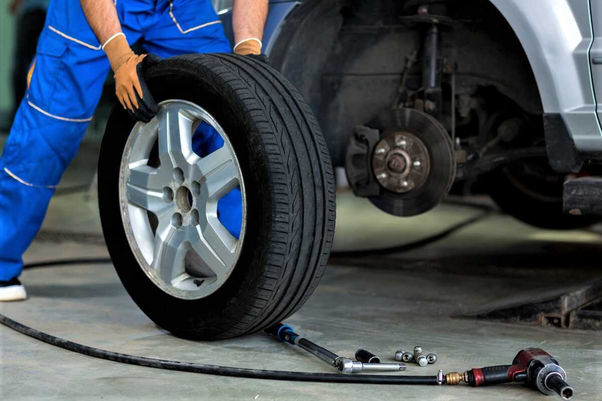 Você pode estar acabando com os pneus de seu carro e não sabe!