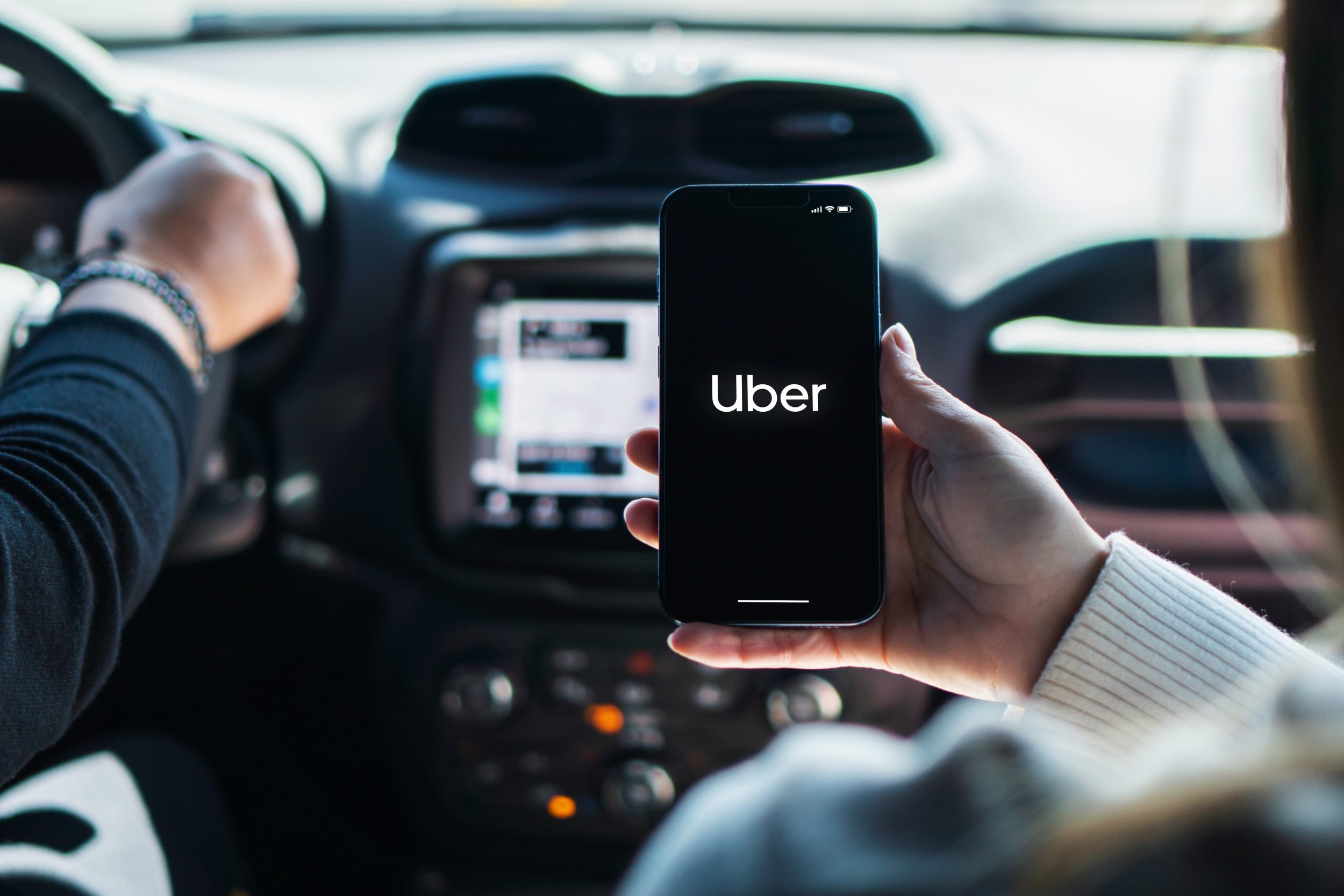 Uber lança serviço para quem precisa de motorista particular