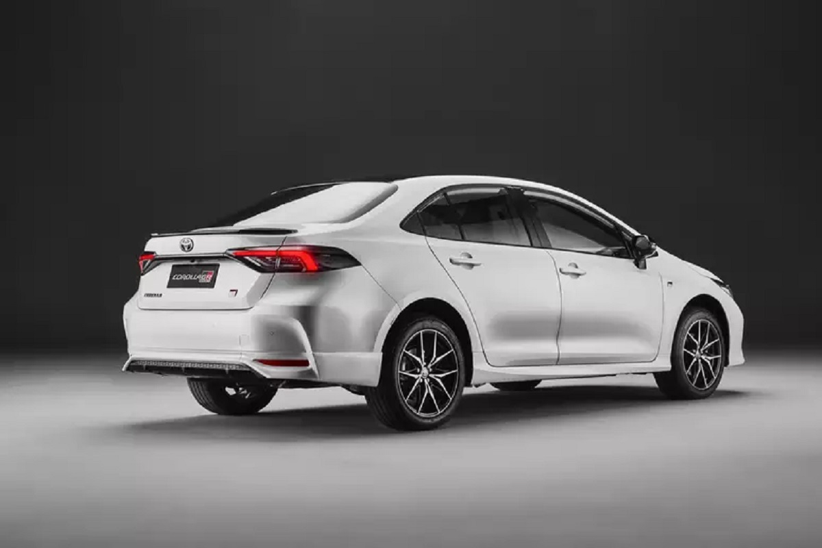 Carro campeão de vendas global não é Hilux nem Civic, mas também é popular no Brasil