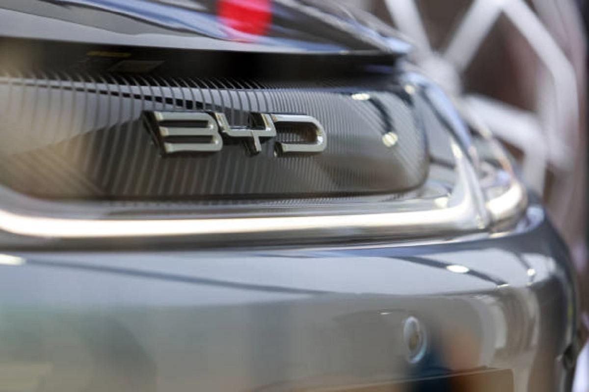 CEO da Ford cita BYD e Geely como marcas chinesas mais desafiadoras