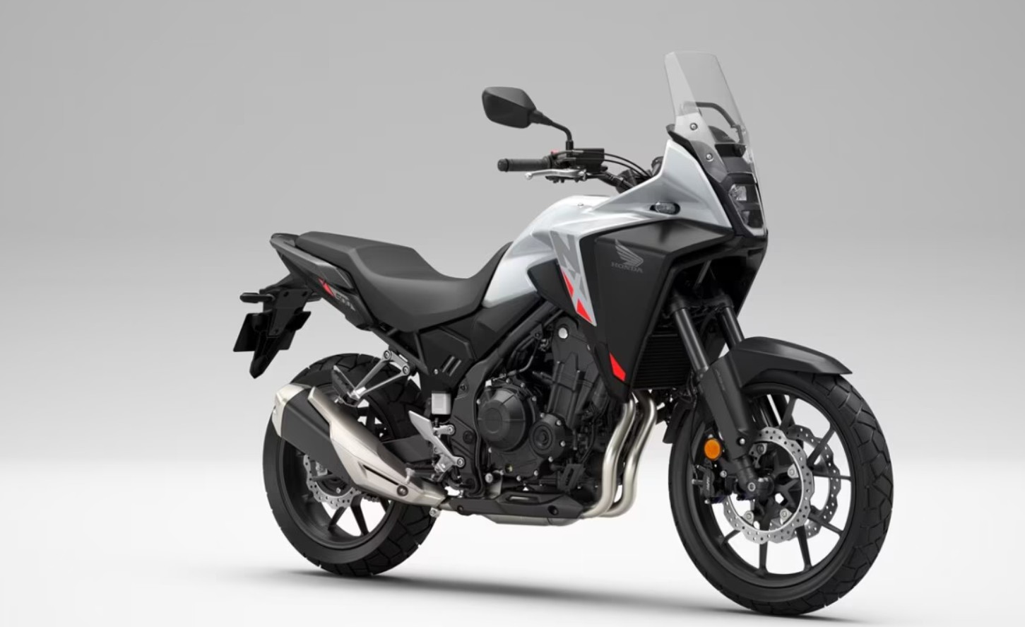 Conheça a moto da Honda que revolucionou o mercado e conquistou fãs no Brasil
