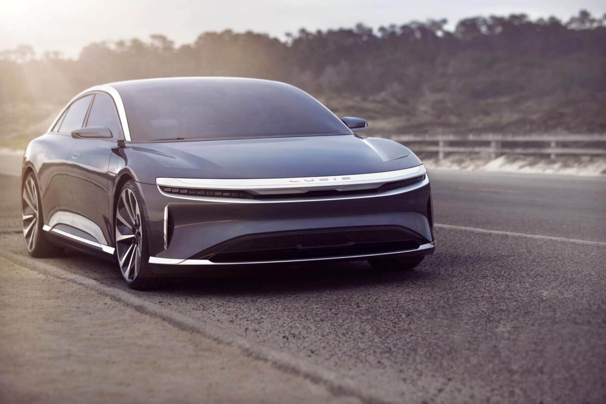 Lucid Air: o carro elétrico que rodou 1.200 km sem recarregar (e não é chinês!)