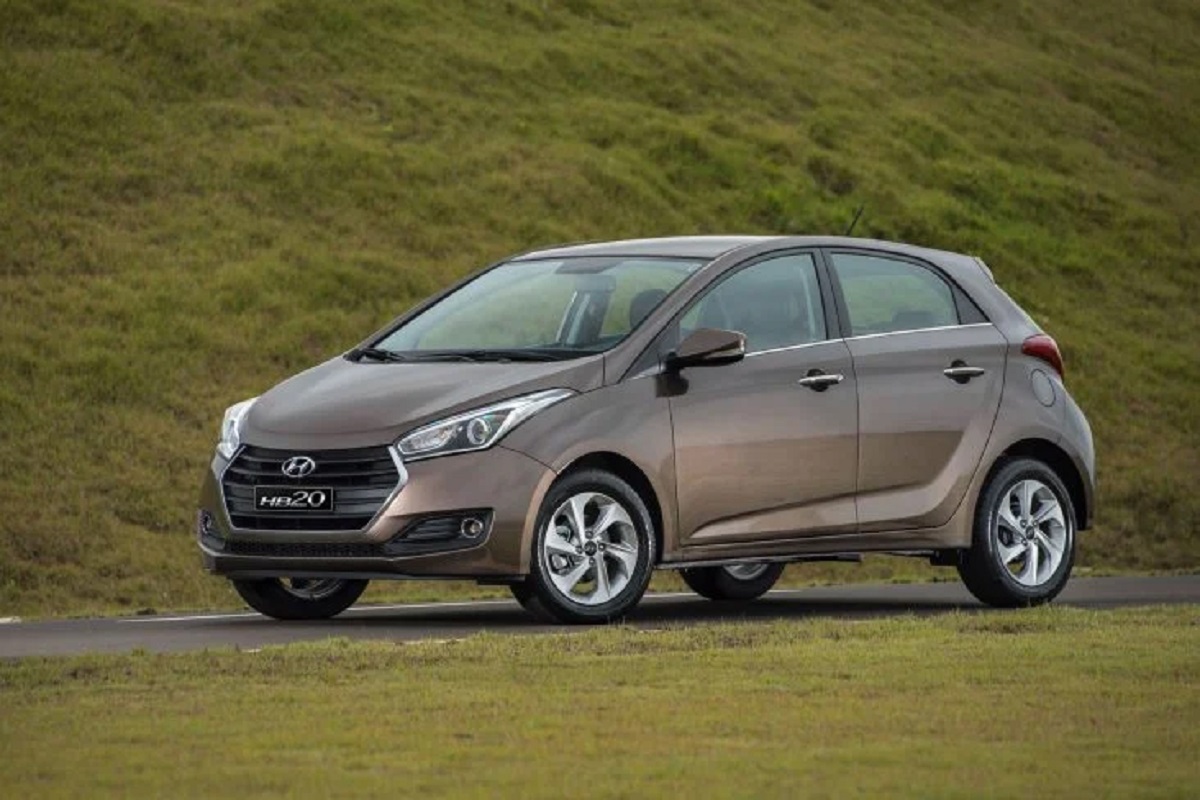 Tem R$ 10 mil guardados? Veja 5 carros que cabem no bolso com parcelas de R$ 1.000