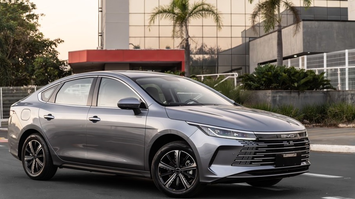 Quer um elétrico econômico para trabalhar? BYD coloca 4 novos carros na lista do Move Brasil
